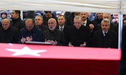 Cumhurbaşkanı Erdoğan, Kıbrıs gazisinin cenaze törenine katıldı