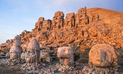 Nemrut Dağı: Tarih ve Doğanın Buluşma Noktası