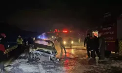 Nevşehir'de faciadan dönüldü: Motosiklet ile otomobil alev aldı!