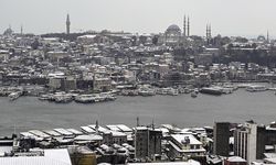 İstanbul'a beklenen kar geldi