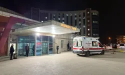 Ramazan topu görevlinin elinde patladı