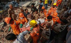 Hindistan'da korkunç bina faciası: 4 ölü