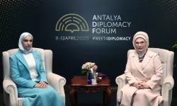 Emine Erdoğan, Şara'nın eşiyle bir araya geldi
