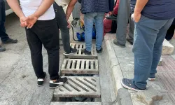Hatay'da ayağı mazgala sıkıştı