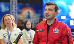Bayraktar: Bugün dünyaya damgasını vuran İHA ve akıllı mühimmatlara sahibiz
