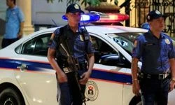 Filipinler'de yolcu otobüsünün gişedeki araçlara çarpması sonucu 12 kişi öldü