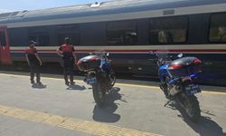 Uyuşturucu satıcısı trende yakalandı