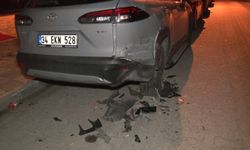 Ataşehir'de bir sürücü araçlara vura vura kaçtı