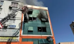 Adana'da yastık imalathanesinde yangın