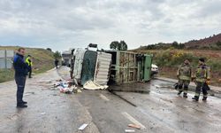 Belediyenin çöp kamyonu devrildi: Ölü ve yaralı var
