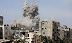 İsrail'in Gazze'ye saldırılarında can kaybı 52 bin 418'e yükseldi