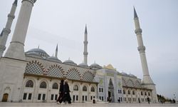 İstanbul'un silüetinde yer edinen Büyük Çamlıca Cami 6 yaşında