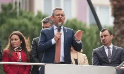 Özgür Özel'in Konya mitinginde, Konyalı olmaması dikkat çekti