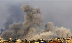 Katil İsrail'in Gazze'ye saldırılarında can kaybı 52 bin 928'e çıktı