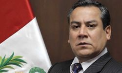 Peru Başbakanı Adrianzen, istifa etti