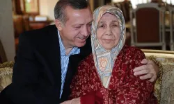 Cumhurbaşkanı Erdoğan: Annelerimize ne yapsak haklarını ödeyemeyiz
