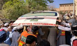 Pakistan ordusu, Hindistan'ın saldırısında 40 sivilin öldüğünü açıkladı