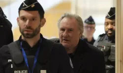 Fransız aktör Gerard Depardieu tacizden suçlu bulundu