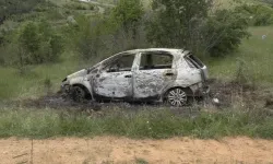 Korkunç olay! Aracını yaktı, bir kadını öldürdü