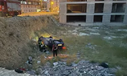 Mardin’de devrilen otomobilin sürücüsü yaralandı