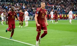 Roma sahasında Fiorentina'yı yendi