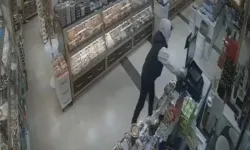 İstanbul Sultangazi'de sadaka kutusu hırsızlığı