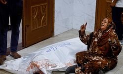 Katil İsrail'in Gazze'ye saldırılarında can kaybı 52 bin 567'ye yükseldi