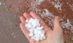 Ankara'da sağanak ve dolu etkili oldu