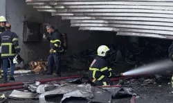 Kepenk tamiri sırasında çıkan kıvılcım faciaya neden oldu