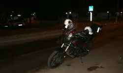Çanakkale'de takip sırasında motosikletli polisin çarptığı genç kız ağır yaralandı