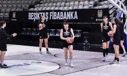 Beşiktaş Kadın Basketbol Takımı'nda 10 oyuncuyla vedalaşıldı