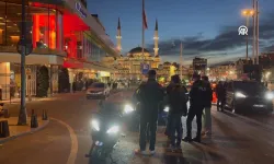 'Huzur İstanbul' uygulamasında 975 kişi gözaltına alındı