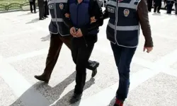 Adana'da uyuşturucu ticareti suçundan hapis cezaları bulunan 8 hükümlü yakalandı