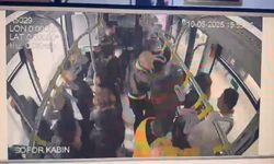 Metrobüs kazasında yeni görüntüler ortaya çıktı: Şoförün tepkisi ve çarpışma anı kamerada