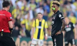 Kadıköy'de lazerli skandal: Taraftar gözaltına alındı