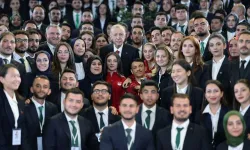 Cumhurbaşkanı Erdoğan, Beştepe'de gençlerle buluştu
