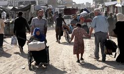 Katil İsrail'in saldırı tehdidinin ardından Filistinliler göç ediyor