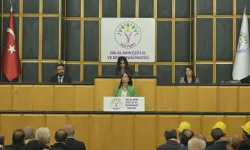 PKK'nın fesih kararından sonra DEM Parti MYK'sını topluyor