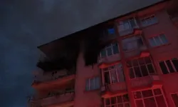 Malatya'da apartman yangınında 11 kişi dumandan etkilendi
