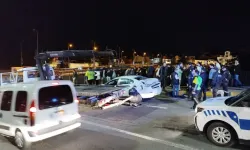 Trabzon'da kaldırımda yürüyen yayaya otomobil çarptı