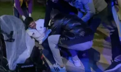 Aksaray'da virajı alamayan motosiklet kaldırıma çarptı: 2 yaralı