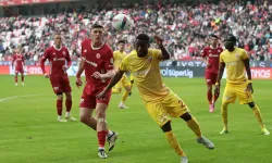 Anneler Günü'nde 1038 kadın Kayserispor-Antalyaspor maçını ücretsiz izleyecek