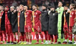 Galatasaray, TFF'ye bildirdi: Sözleşmesi uzatıldı