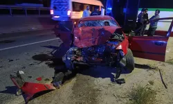 Tekirdağ'da otomobil ile midibüs çarpıştı: 1 ölü