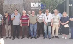 İzmir'de belediye işçileri tazminatlarını almak için eylemde