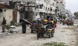 Euro-Med: İsrail, Filistinlileri zorla yerinden etmek için Gazze'nin güneyinde dar bir yere hapsediyor