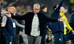 Mourinho'dan Galatasaray'a çok ağır sözler: Kutlayış biçiminiz, insani boyutunuzu gösterir