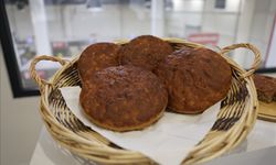 5 bin yıllık ekmek, "bereket getirsin" diye yakılarak gömülmüş