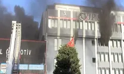 İstanbul'da fabrika yangını: Müdahale sürüyor