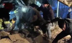 Yüksekova’da ahır çöktü: Besici felaketi yaşadı!